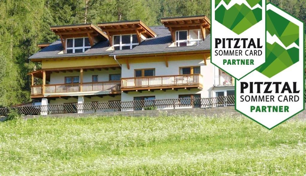 Gaestehaus Falkenblick Arzl im Pitztal Exterior foto